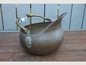 Image 1 of 8