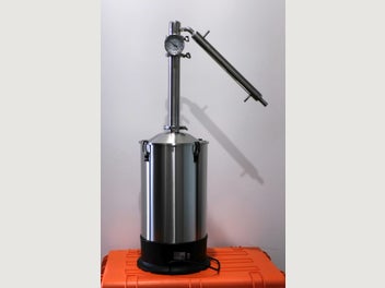 Image 1 of 7