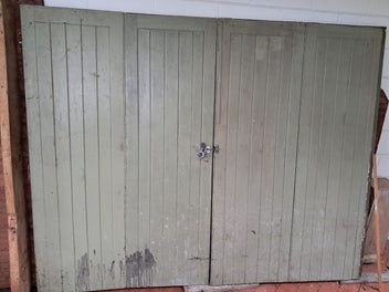 Image 1 of 20