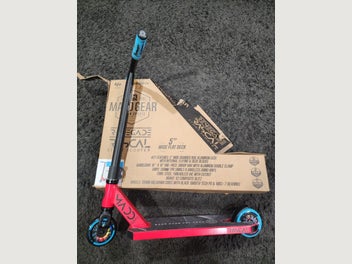 Image 1 of 1
