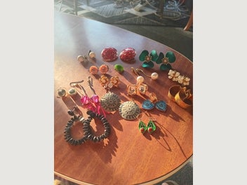Image 1 of 7