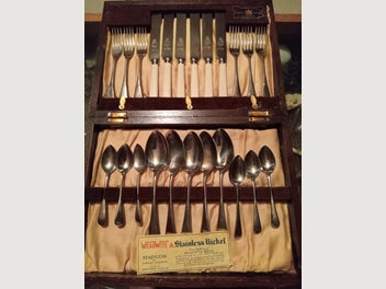 Image 1 of 8