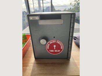 Image 1 of 7