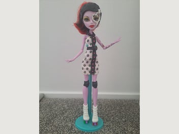 Image 1 of 3