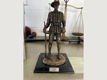 Image 1 of 4