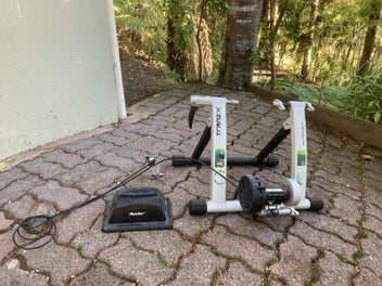 Image 1 of 7