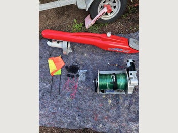 Image 1 of 7
