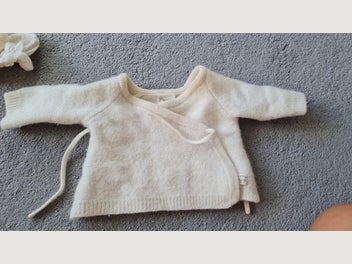 Image 1 of 4