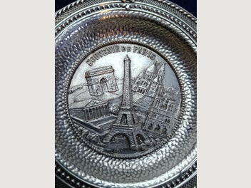 Image 1 of 4