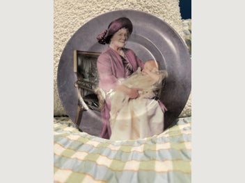 Image 1 of 6