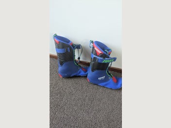 Image 1 of 2
