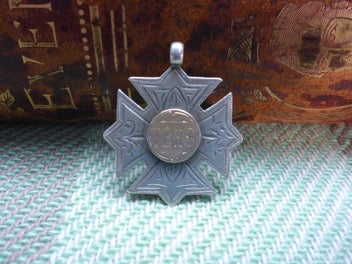 Image 1 of 3