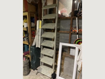 Image 1 of 1