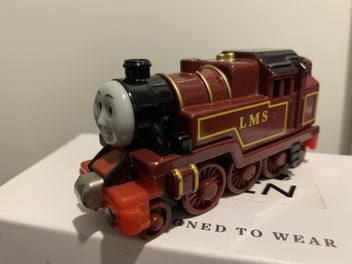 Image 1 of 7