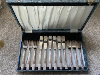 Image 1 of 2