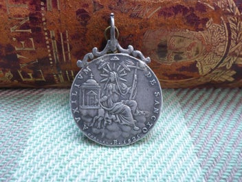 Image 1 of 4