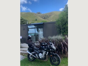 Image 1 of 6