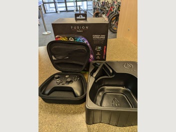 Image 1 of 3