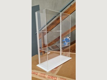 Image 1 of 2