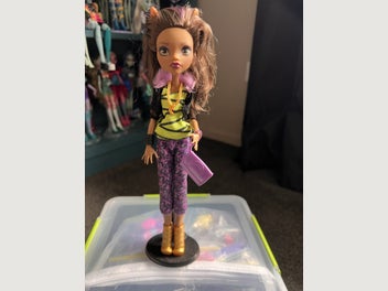 Image 1 of 3