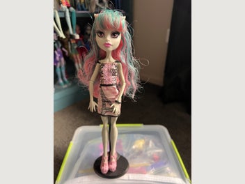 Image 1 of 3