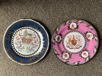 Image 1 of 5