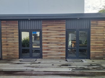 Image 1 of 8