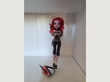 Image 1 of 3