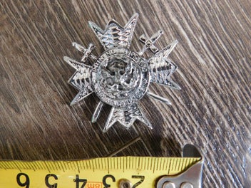 Image 1 of 2