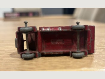 Image 1 of 6