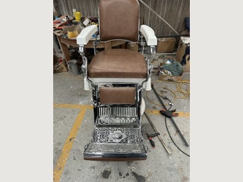 Image 1 of 5