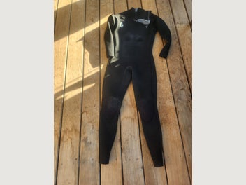 Image 1 of 8