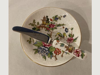 Image 1 of 8