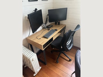Image 1 of 1