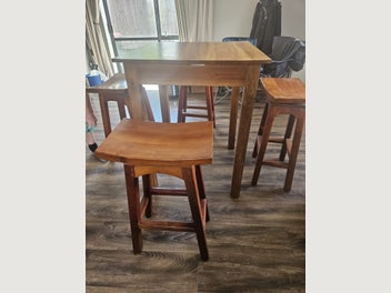 Image 1 of 3