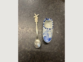 Image 1 of 3