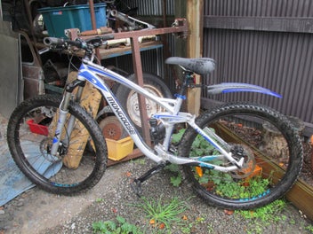 Image 1 of 3