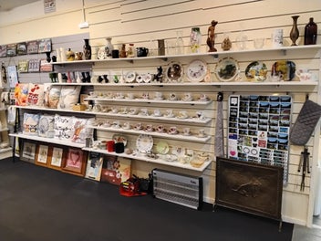 Image 1 of 20