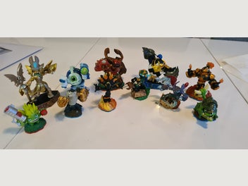 Image 1 of 3