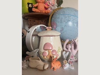 Image 1 of 6
