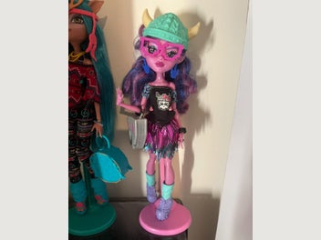 Image 1 of 1