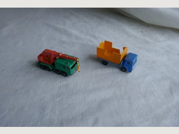 Image 1 of 3