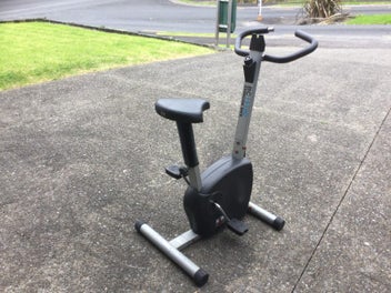 Image 1 of 8