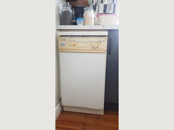 Image 1 of 5