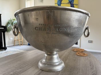 Image 1 of 10