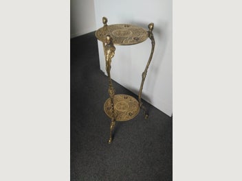 Image 1 of 5