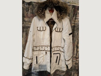 Image 1 of 1