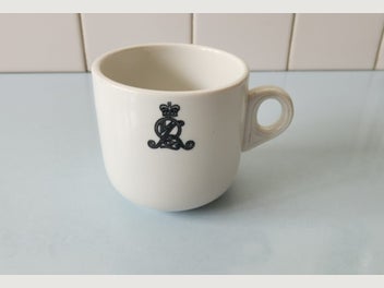 Image 1 of 6