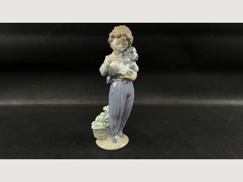 Image 1 of 6