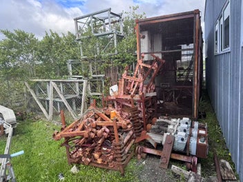 Image 1 of 1